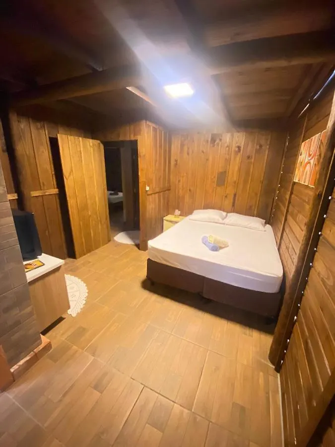 Chale Cabana Sitio Na Serra Para Amigos E Familiares Com Piscina Anitápolis 度假居